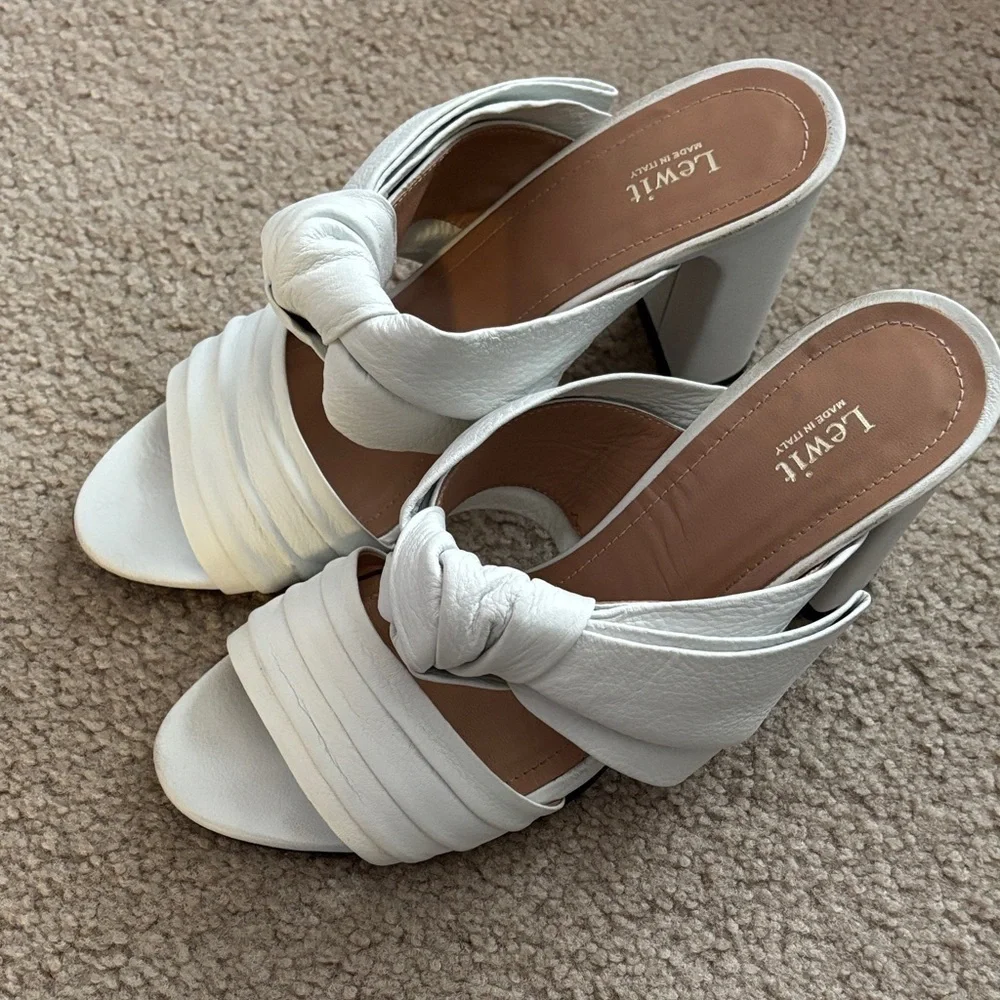 Lewit Leather White Knotted Heels size 39
